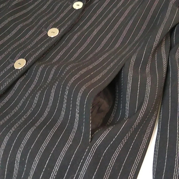 Liz Claiborne Collection black, silver pinstripe, pockets, blazer jacket - Picture 3 of 10